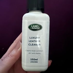 Land Rover luxury leather cleaner